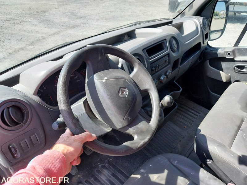 RENAULT MASTER - 2012 / 276364KM (V2M11824) - Dubă: Foto 5 RENAULT MASTER - 2012 / 276364KM (V2M11824) - Dubă: Foto 5