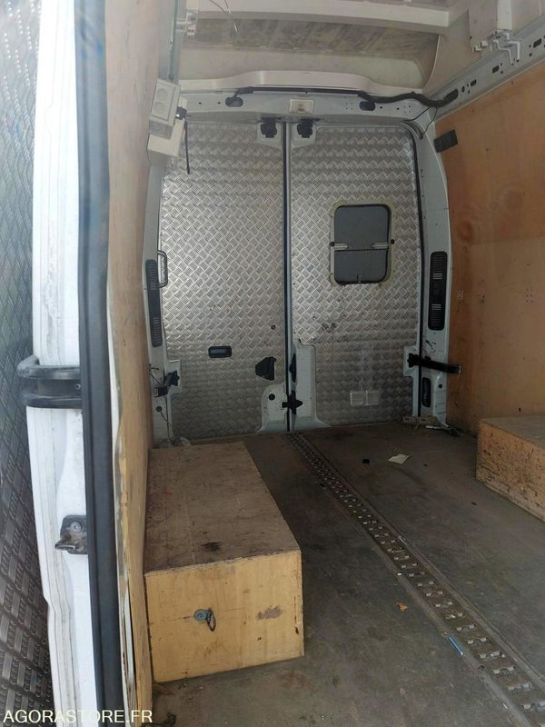 RENAULT | MASTER | 2013 | 224350KM - Dubă: Foto 5 RENAULT | MASTER | 2013 | 224350KM - Dubă: Foto 5