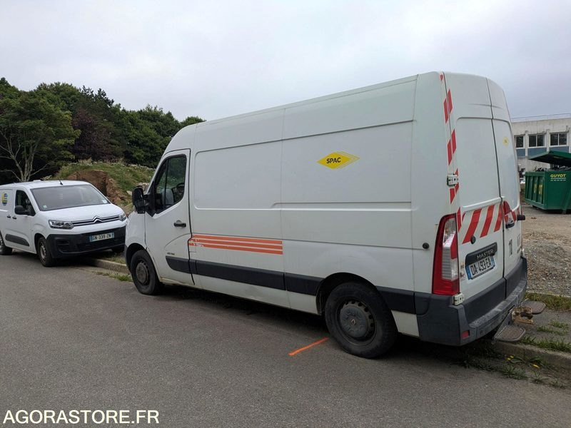 RENAULT MASTER - 2013 - 257835 km - Dubă: Foto 3 RENAULT MASTER - 2013 - 257835 km - Dubă: Foto 3