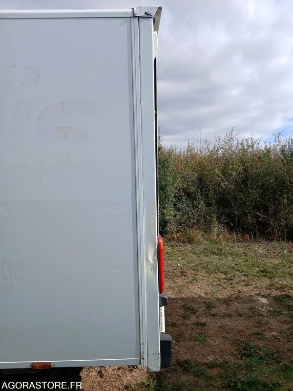 RENAULT MASTER ROULANT - 2015 - 348120 KMS - VENDU EN L'ETAT - Dubă: Foto 4 RENAULT MASTER ROULANT - 2015 - 348120 KMS - VENDU EN L'ETAT - Dubă: Foto 4