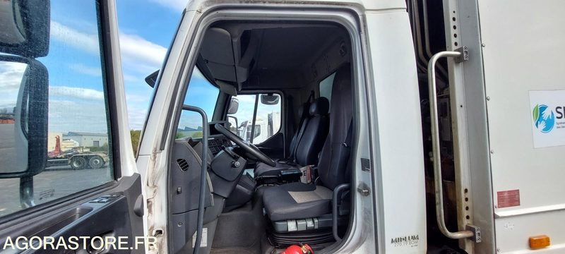 RENAULT MIDLUM - 2011 - 177523kms - Autogunoiere: Foto 5 RENAULT MIDLUM - 2011 - 177523kms - Autogunoiere: Foto 5