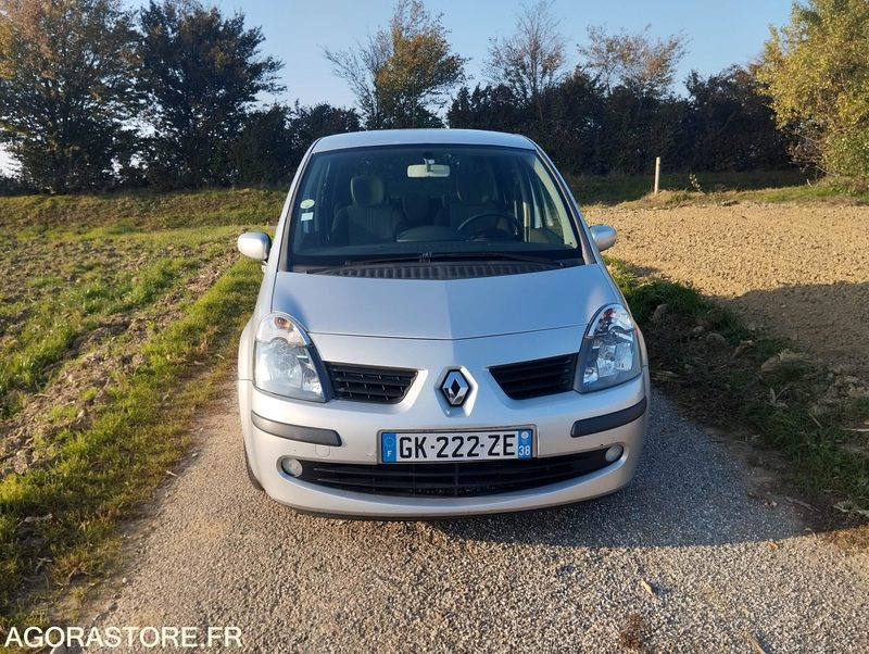 RENAULT MODUS - 102000 KILOMETRES - ESSENCE - Automobil: Foto 3 RENAULT MODUS - 102000 KILOMETRES - ESSENCE - Automobil: Foto 3