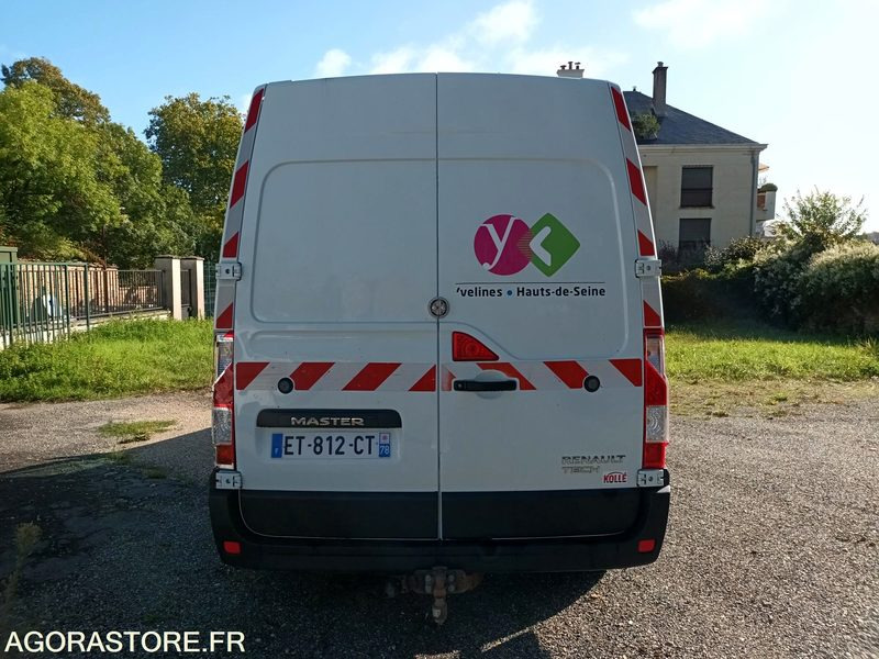 RENAULT Master double cabine L3 H2 130 CV - ET-812-CT - Dubă: Foto 4 RENAULT Master double cabine L3 H2 130 CV - ET-812-CT - Dubă: Foto 4