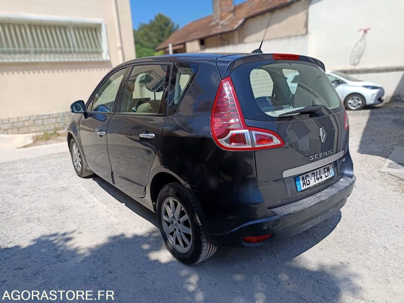 RENAULT SCENIC - 2009 - 154900KMS - Automobil: Foto 5 RENAULT SCENIC - 2009 - 154900KMS - Automobil: Foto 5
