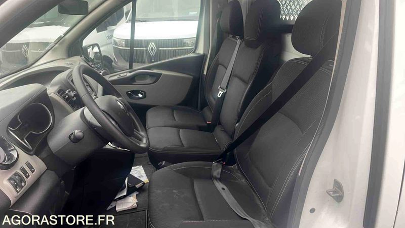 RENAULT TRAFIC - 2016 - 100335KM - ED409LN - Dubă: Foto 5 RENAULT TRAFIC - 2016 - 100335KM - ED409LN - Dubă: Foto 5