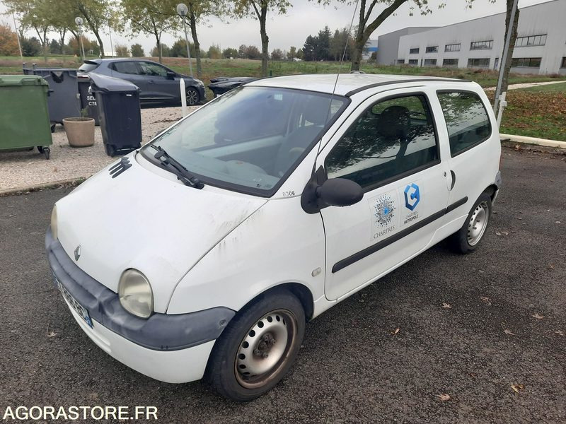 RENAULT TWINGO - 2003 - 90650KM - Automobil: Foto 1 RENAULT TWINGO - 2003 - 90650KM - Automobil: Foto 1