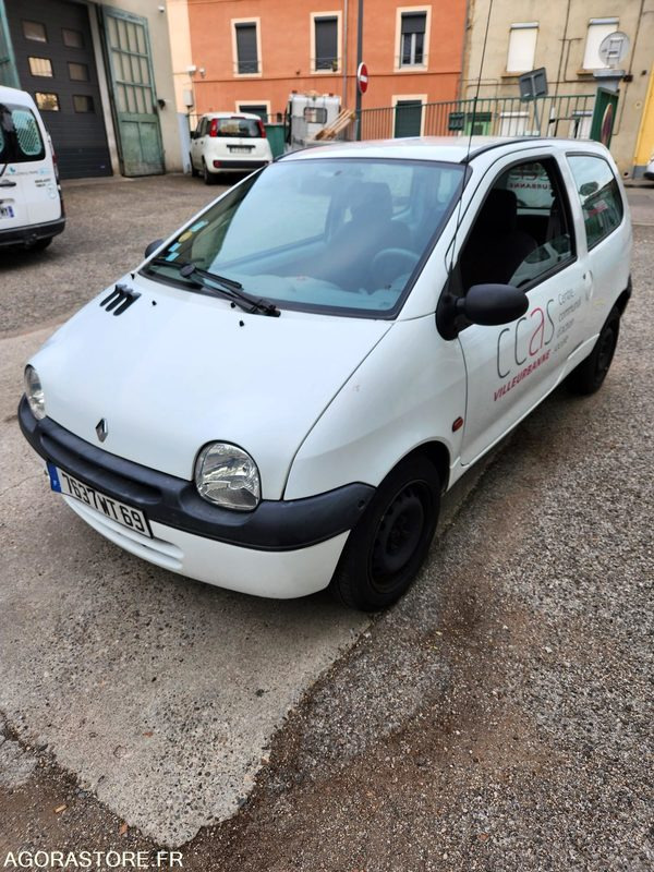 RENAULT TWINGO - Automobil: Foto 1 RENAULT TWINGO - Automobil: Foto 1