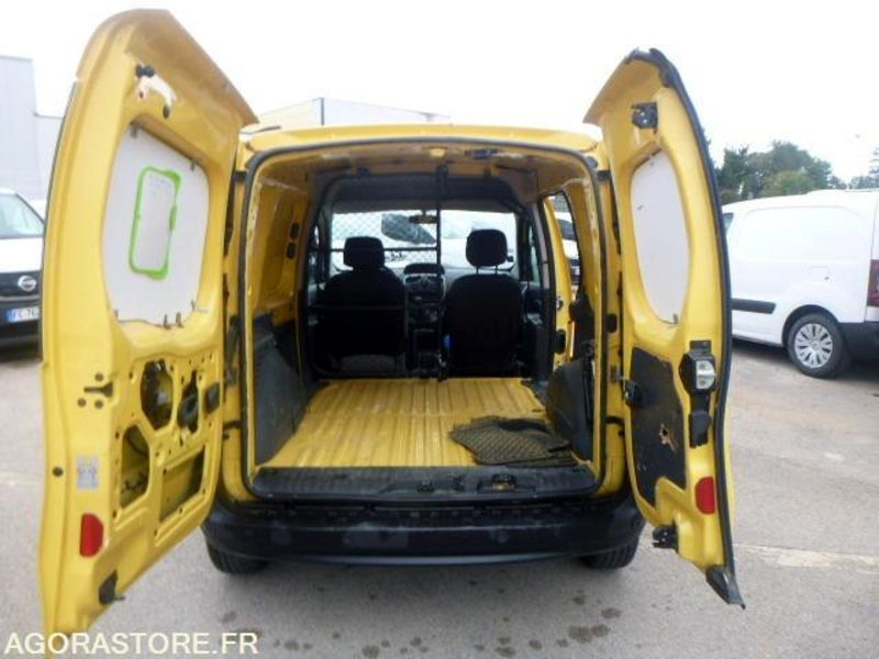 RENAULT kangoo - 2015 - 148166km - Autoutilitară compactă: Foto 2 RENAULT kangoo - 2015 - 148166km - Autoutilitară compactă: Foto 2