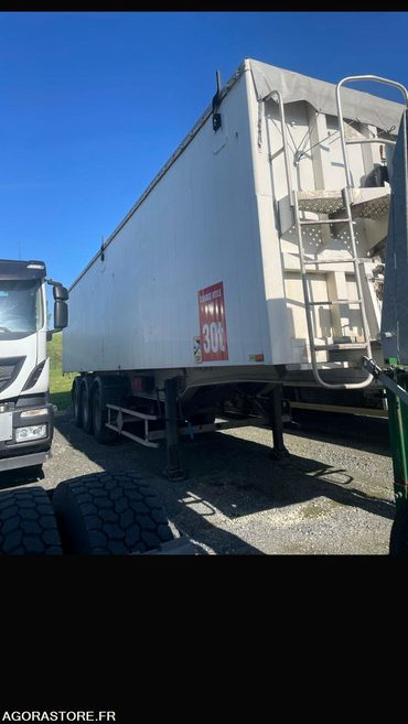 SEMI-REMORQUE TRAILOR - 1994 - Remorcă: Foto 2 SEMI-REMORQUE TRAILOR - 1994 - Remorcă: Foto 2