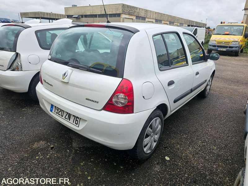 Renault Clio - 2007 - 301706km - 1920ZN76 - Automobil: Foto 3 Renault Clio - 2007 - 301706km - 1920ZN76 - Automobil: Foto 3