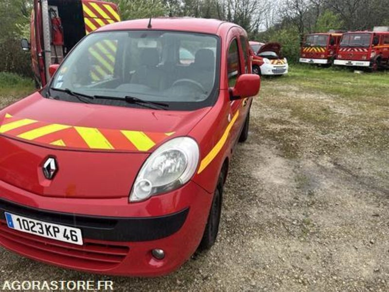 Renault Kangoo - 1023KP46 - Autoutilitară compactă: Foto 3 Renault Kangoo - 1023KP46 - Autoutilitară compactă: Foto 3