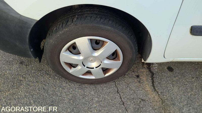 Renault Kangoo - 2011 - 83647kms - BE077EM - Autoutilitară compactă: Foto 4 Renault Kangoo - 2011 - 83647kms - BE077EM - Autoutilitară compactă: Foto 4