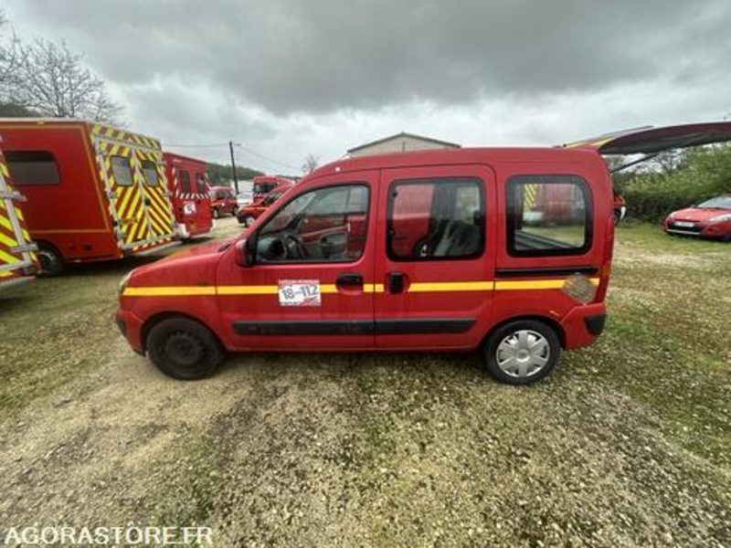 Renault Kangoo - 6953KC46 - Autoutilitară compactă: Foto 2 Renault Kangoo - 6953KC46 - Autoutilitară compactă: Foto 2
