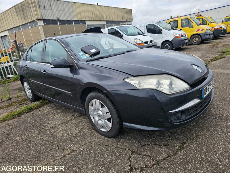 Renault Laguna - 2010 - 184971km - BA375VN - Automobil: Foto 2 Renault Laguna - 2010 - 184971km - BA375VN - Automobil: Foto 2