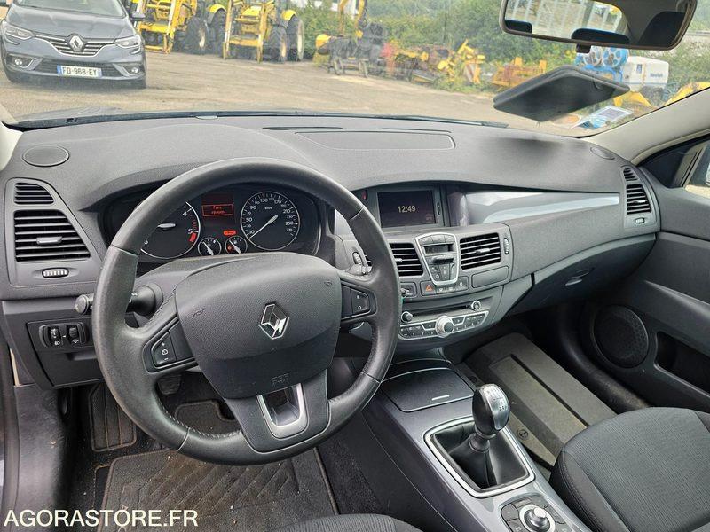 Renault Laguna - 2010 - 184971km - BA375VN - Automobil: Foto 5 Renault Laguna - 2010 - 184971km - BA375VN - Automobil: Foto 5