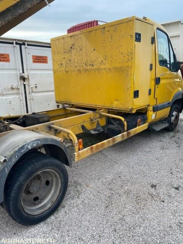 Renault Mascott benne basculante 2010 - Autoutilitară basculantă: Foto 5 Renault Mascott benne basculante 2010 - Autoutilitară basculantă: Foto 5
