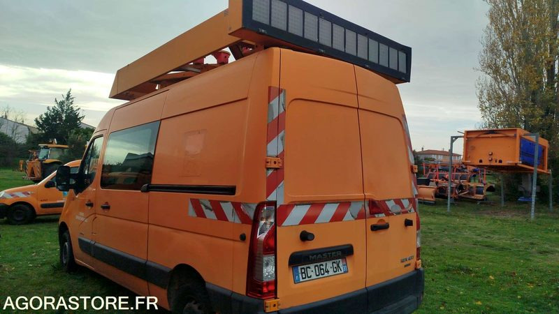 Renault Master 2.3 DCI - 2010 - 327332km - BC064GK - Dubă: Foto 4 Renault Master 2.3 DCI - 2010 - 327332km - BC064GK - Dubă: Foto 4