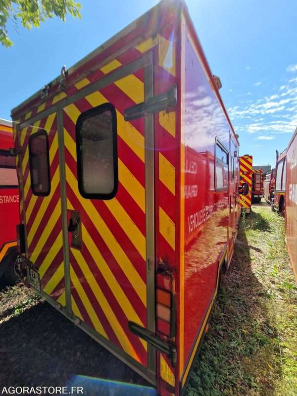 Renault Master - 2016 - 284285 - EA986TJ - Automobil: Foto 3 Renault Master - 2016 - 284285 - EA986TJ - Automobil: Foto 3