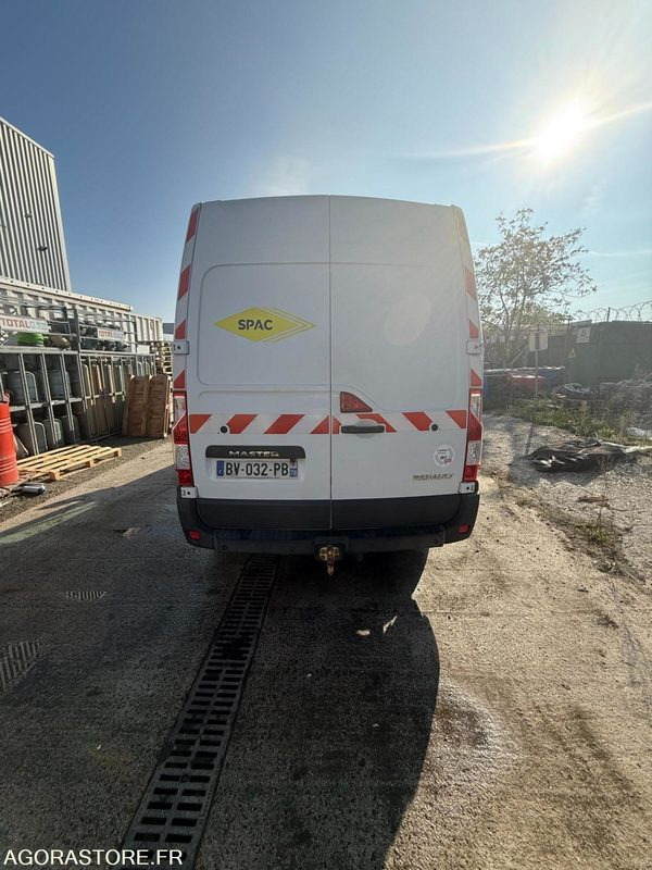 Renault Master H2L2 - 2011 - 272500 KM - Dubă: Foto 4 Renault Master H2L2 - 2011 - 272500 KM - Dubă: Foto 4