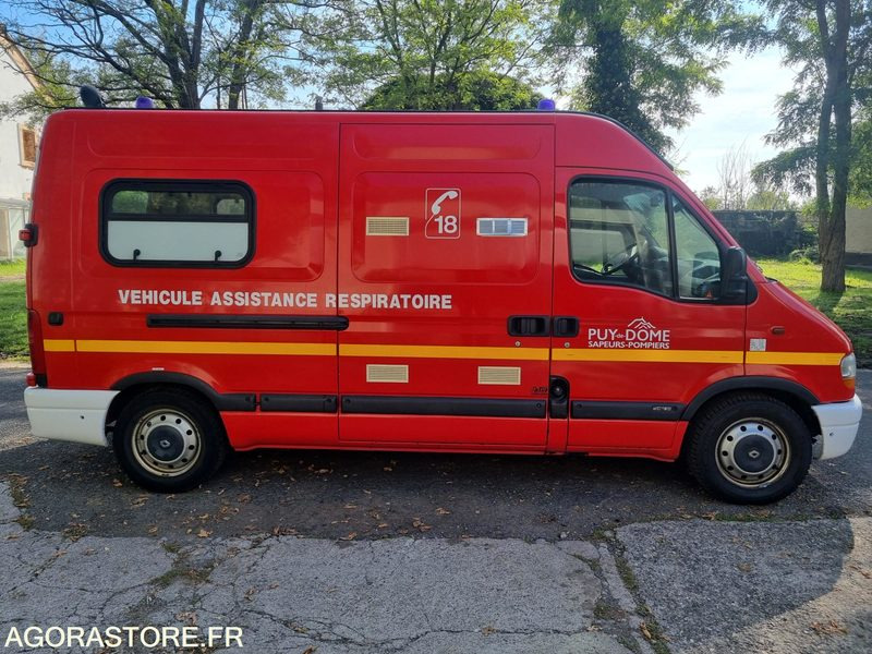 Renault Master L2 H2 - CV 642 KM - Compresseur - 2002 - Dubă: Foto 4 Renault Master L2 H2 - CV 642 KM - Compresseur - 2002 - Dubă: Foto 4