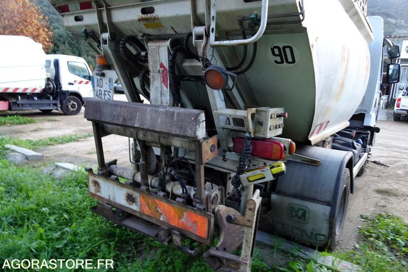 Renault Midlum 220 DXI - Autogunoiere: Foto 5 Renault Midlum 220 DXI - Autogunoiere: Foto 5