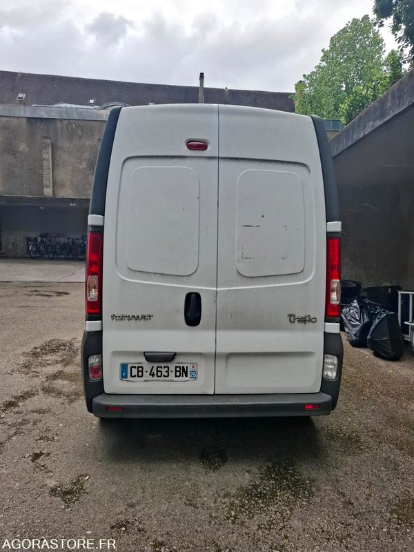 Renault Trafic 2012 - 30140 KMS vente professionnel et particulier - Dubă: Foto 2 Renault Trafic 2012 - 30140 KMS vente professionnel et particulier - Dubă: Foto 2