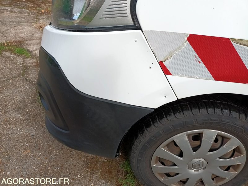 Renault Trafic - 255439 kms - 2016 - Dubă: Foto 4 Renault Trafic - 255439 kms - 2016 - Dubă: Foto 4
