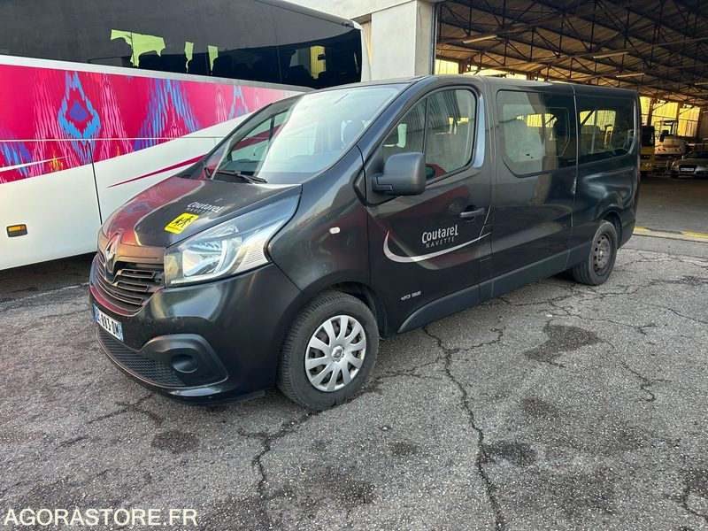 Renault Trafic 9 places / ED-883-DM / 274 888kms - Microbuz, Transport persoane: Foto 1 Renault Trafic 9 places / ED-883-DM / 274 888kms - Microbuz, Transport persoane: Foto 1