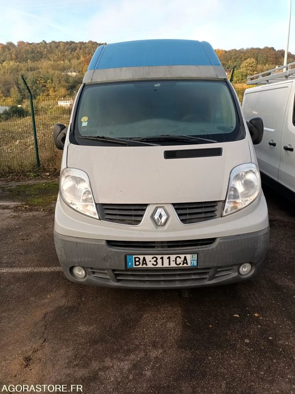 Renault Trafic – Diesel – 2010-101 000 km - Dubă: Foto 1 Renault Trafic – Diesel – 2010-101 000 km - Dubă: Foto 1