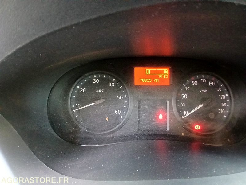 Renault Trafic – Diesel – 2010- 76 566 km - Dubă: Foto 5 Renault Trafic – Diesel – 2010- 76 566 km - Dubă: Foto 5