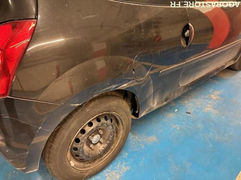 Renault Twingo essence année 2010 avec 122700 km - Automobil: Foto 3 Renault Twingo essence année 2010 avec 122700 km - Automobil: Foto 3