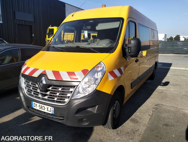 Renault master DCI - 7 places -2016- 82000 km - Autoutilitară compactă: Foto 2 Renault master DCI - 7 places -2016- 82000 km - Autoutilitară compactă: Foto 2