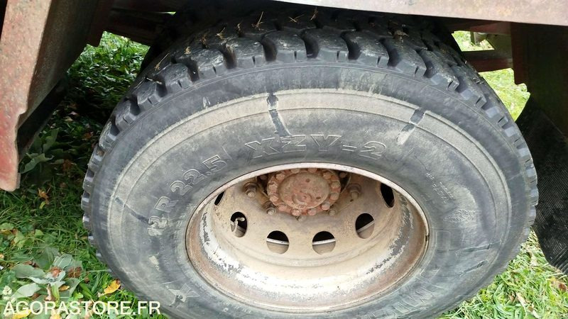 IVECO EURO CARGO - 2005 - 199988km - 648BLA31 - Semiremorcă: Foto 5 IVECO EURO CARGO - 2005 - 199988km - 648BLA31 - Semiremorcă: Foto 5