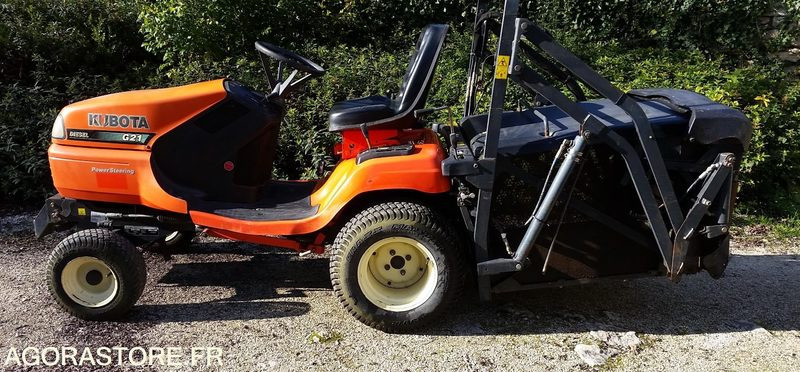 TONDEUSE KUBOTA G21 DIESEL 2007 933H SANS PLATEAU DE COUPE - Maşină de tuns iarba: Foto 3 TONDEUSE KUBOTA G21 DIESEL 2007 933H SANS PLATEAU DE COUPE - Maşină de tuns iarba: Foto 3