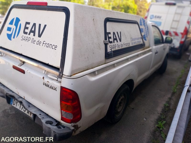 TOYOTA Hilux 4x2 Groupe HP 2007 (448000Km) VENTE EXPORT UNIQUEMENT NON ROULANT - Pick-up: Foto 3 TOYOTA Hilux 4x2 Groupe HP 2007 (448000Km) VENTE EXPORT UNIQUEMENT NON ROULANT - Pick-up: Foto 3
