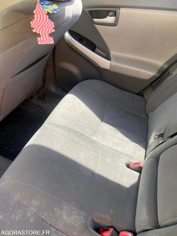 Automobil TOYOTA PRIUS HYBRIDE 2/ELECRIQUE/ESS/GPL- 2012- 400000: Foto 7