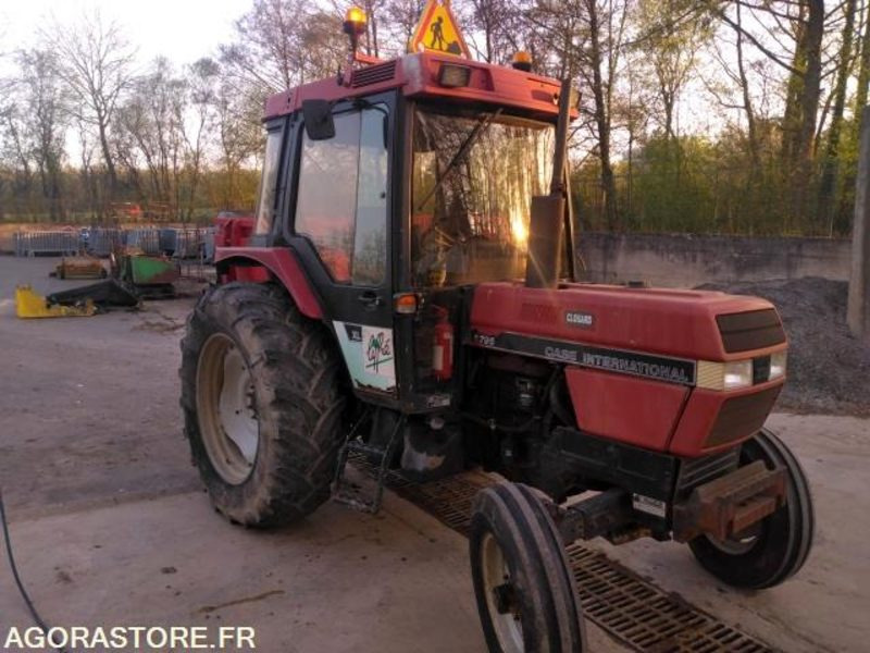 Tracteur CASE 795 XL - Tractor agricol: Foto 1 Tracteur CASE 795 XL - Tractor agricol: Foto 1