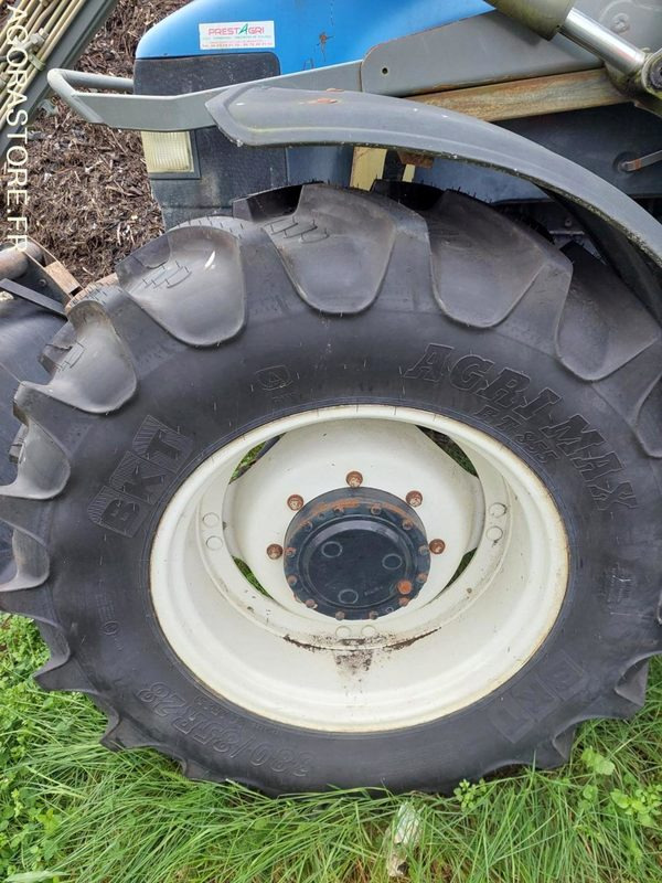 Leasing de  Tracteur New Holland avec chargeuse Mailleux Tracteur New Holland avec chargeuse Mailleux: Foto 12