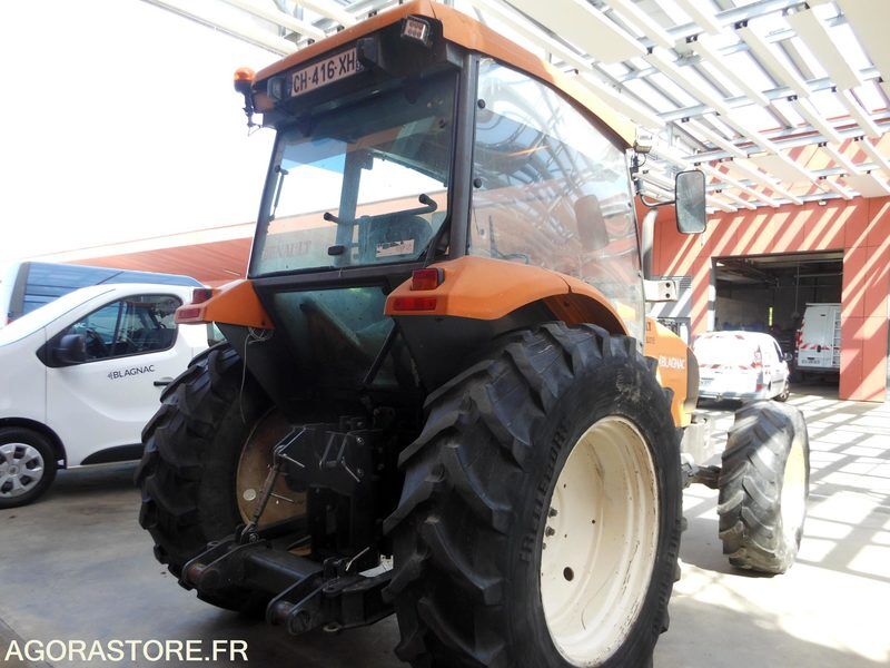 Tracteur RENAULT ERGOS 446 - Tractor agricol: Foto 3 Tracteur RENAULT ERGOS 446 - Tractor agricol: Foto 3