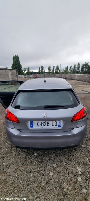 VEHICULE 308 ACTIVE BUSINESS BLUE HDI 130 S&S BVM6 - Automobil: Foto 2 VEHICULE 308 ACTIVE BUSINESS BLUE HDI 130 S&S BVM6 - Automobil: Foto 2
