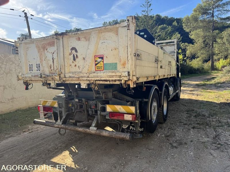 VOLVO 6x2 GRUE HIAB 244-E6 JIB 45X-3 - 2009 - 88 000km - Camion basculantă: Foto 5 VOLVO 6x2 GRUE HIAB 244-E6 JIB 45X-3 - 2009 - 88 000km - Camion basculantă: Foto 5