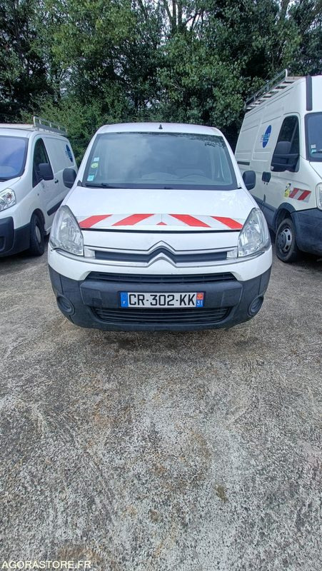 VU FOURGONNETTE CITROEN BERLINGO DANGEL 4X4 (BV changée avec embrayage) - Autoutilitară compactă: Foto 2 VU FOURGONNETTE CITROEN BERLINGO DANGEL 4X4 (BV changée avec embrayage) - Autoutilitară compactă: Foto 2