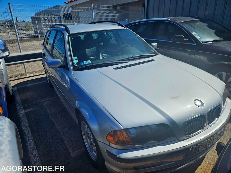 Bmw 316i touring - 2000 - 308 000km - Automobil: Foto 3 Bmw 316i touring - 2000 - 308 000km - Automobil: Foto 3