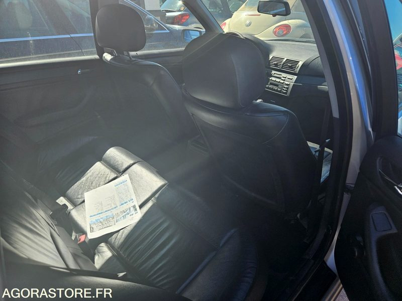 Bmw 316i touring - 2000 - 308 000km - Automobil: Foto 5 Bmw 316i touring - 2000 - 308 000km - Automobil: Foto 5