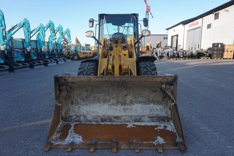 CAT 906 M - Încărcător frontal pe pneuri: Foto 5 CAT 906 M - Încărcător frontal pe pneuri: Foto 5