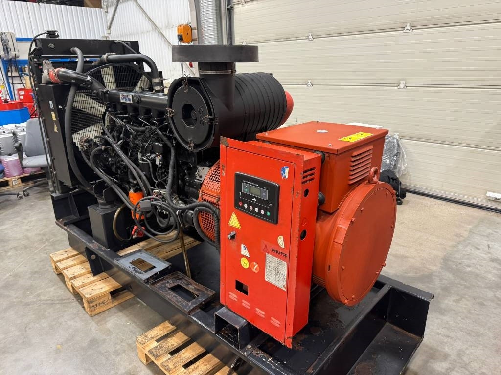 Elverk Duetz MWM180 kVA - Generator electric: Foto 1 Elverk Duetz MWM180 kVA - Generator electric: Foto 1