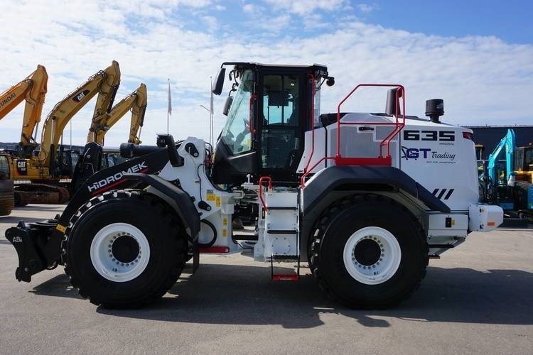 Hidromek HMK 635 WL-5 - Încărcător frontal pe pneuri: Foto 2 Hidromek HMK 635 WL-5 - Încărcător frontal pe pneuri: Foto 2