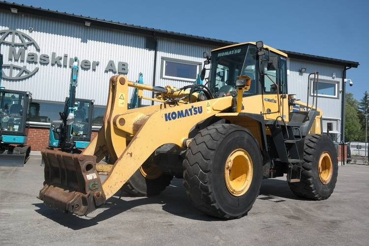 Komatsu WA 380-5-H - Încărcător frontal pe pneuri: Foto 1 Komatsu WA 380-5-H - Încărcător frontal pe pneuri: Foto 1