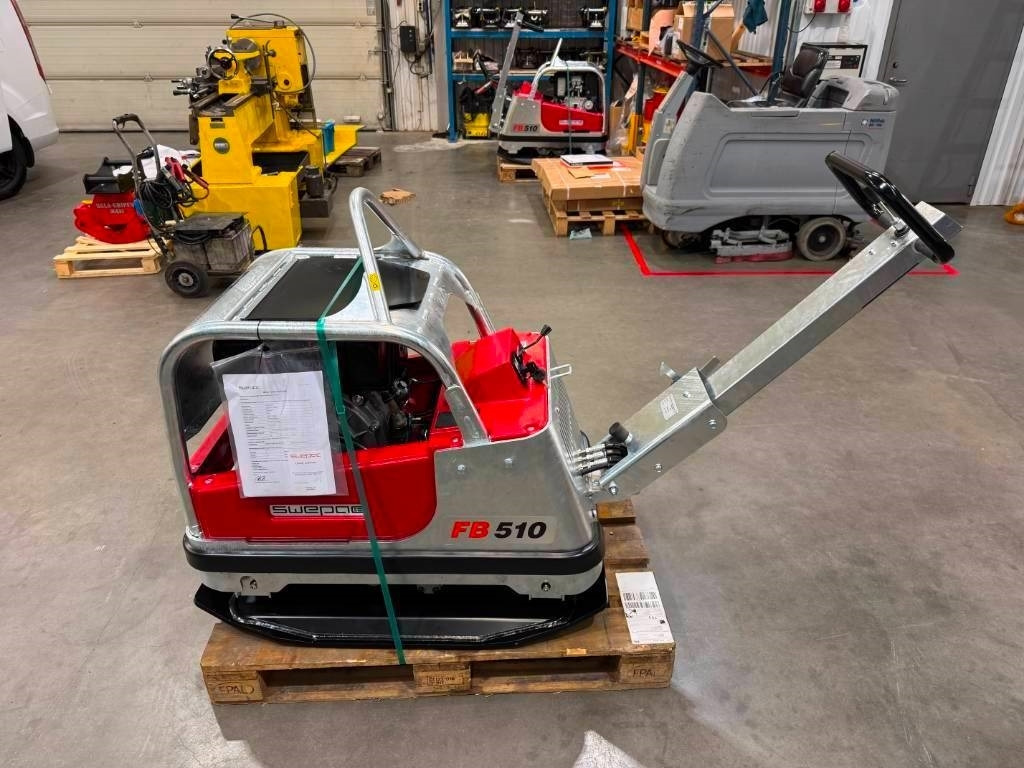 Swepac FB 510 - Placă compactoare: Foto 2 Swepac FB 510 - Placă compactoare: Foto 2