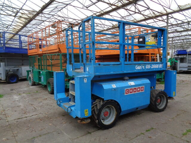 Genie GS2668 - Platforma foarfeca: Foto 2 Genie GS2668 - Platforma foarfeca: Foto 2